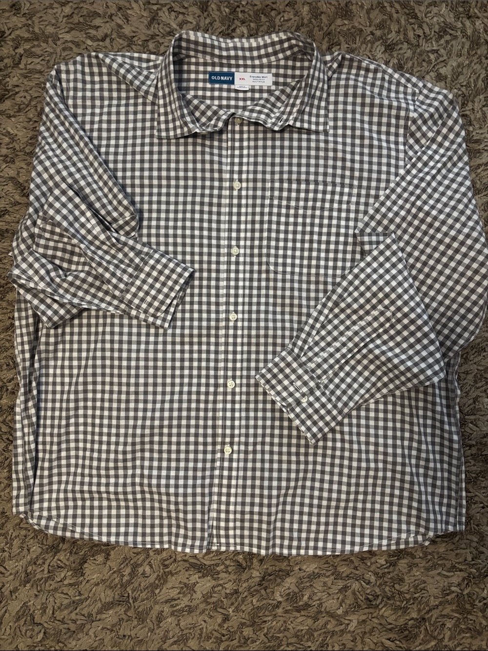 Old Navy Men’s Gray and White Gingham Every Day shirt Button-Down Shirt